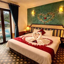 Minh Chau Beach Resort, hotel in Quang Ninh