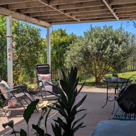 Topsy Turvey self-contained accommodation Mangonui, hotel i Mangonui