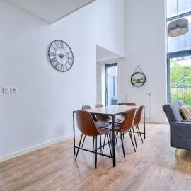 Gorgeous duplex near top attractions
