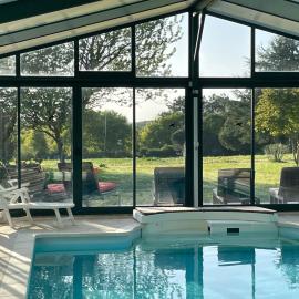 Appartement premium dans propriété avec parc et piscine chauffée privée, hotel a Baden