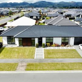 Modern Group Retreat - Minutes from Christchurch City Centre