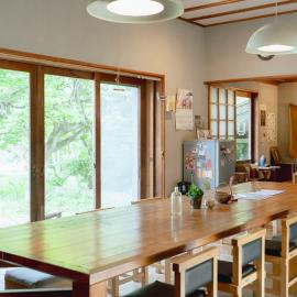 Guesthouse&Bar Komado ゲストハウス小窓, готель у місті Mashiko