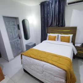 Obinze में, होटल Hebron Hotels And Suites Owerri