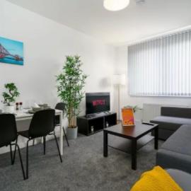 Vacant Nests The Northmuir Wi-Fi Sleeps 6