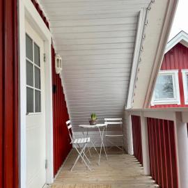 Mysig lägenhet på landet när golf, hav & Varberg, hotel in Blixtorp
