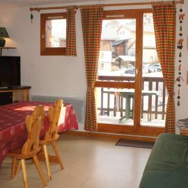 Duplex spacieux 6 pers. au cœur du village, proche des pistes, piscine l'été, équipements complets - FR-1-342-217, hotel u gradu Bofor