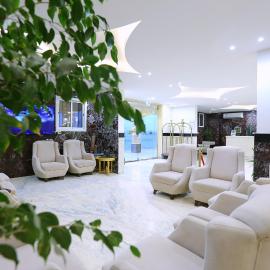الأسطورة للشقق المخدومة, hotel in Hotat bani tamim