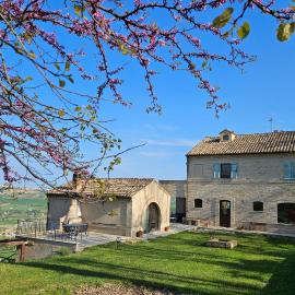 Casa degli Angeli, hotel di Fermo