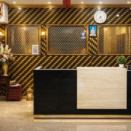 Hotel Sundaram، فندق في دوغار