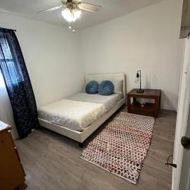 Hermosas habitaciones, hotel in Pembroke Pines