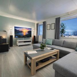 Northern Lights Apt Midtgaard, Kvaløya Tromsø Modern 2BR, Free Parking, hotel a Tromsø