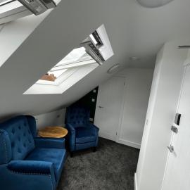 CM - Studio Apartment, Parking, Seating Area, kitchenette, Contractors, relocators, Drs – hotel w mieście Hoo