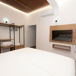 Bar Hotel Orgito, hotel Lushnjë városában