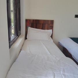 Viesnīca Rishi vatika resort pilsētā Barkot
