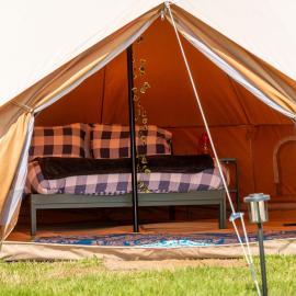 Furnished Bell Tent 1, hotel u gradu Sent Ostel