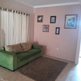 House 5 min from downtown Ipatinga 11 min from airport, hotel en Santana do Paraíso