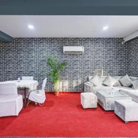 Super Townhouse Tipsyy Near Bestech Central Square Mall, hotel v destinácii Gurugram