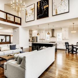 Luxury 5BR Uptown Downtown in the Heart of Dallas, hotel in Dallas