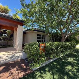 15 Luxury Exec Living Outdoor Oasis 4BR & Parking, hotel in Singleton