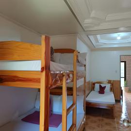 Sagada Pilgrims Haven Room 3, khách sạn ở Sagada