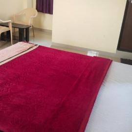 jAYESH PALACE, hotel i Loni Kālbhor