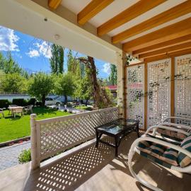 Hotel Travellodge Skardu