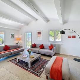 Beautiful Villa in Grasse โรงแรมในกราส