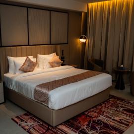 La Belle - The Business Hotel