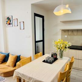 Viesnīca Furnished 1 BED - 1 BATH Luxury Masteri Apartment pilsētā Gò Công