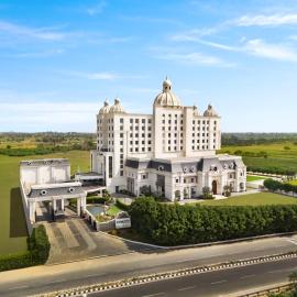 Eternity Kanpur - IHCL SeleQtions, готель у місті Канпур