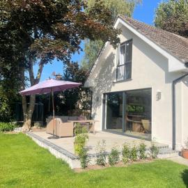 Rhubarb Cottage, hotel din Navan