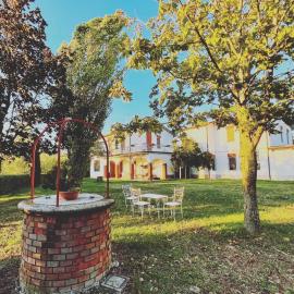 Casa Mora B&B, hotel a Predappio