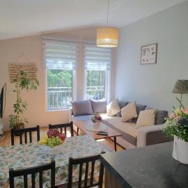 Apartament nad Jeziorem Sławskim, хотел в Radzyń