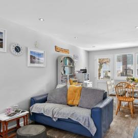 2 Bed in Freshwater East oc-s39030