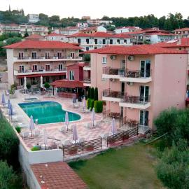 Hotel Ilios, hotel di Kriopigi