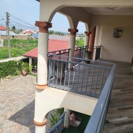 Steco rental, hotel ad Amasaman