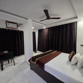 HOTEL ToWNHOUSE