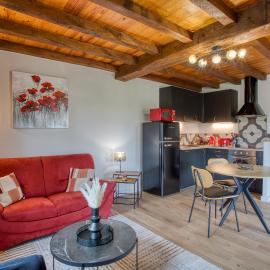 Les gîtes du Hameau du Jardin Fleuri Gite Coquelicot