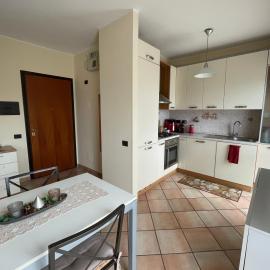 BRG House - Ampio bilocale in periferia a Milano, hotel din Bareggio