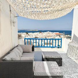 Elenitas Town House with veranda and sea view, hotel in Mykonos-stad