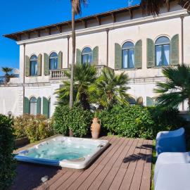 Villa Bianca Home