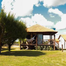 Vila Riomar, hotel din Luis Correia