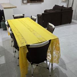 Casa ampla, estrutura e mobilia nova e confortavel, hotel in Rondonópolis