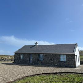 Trá Leathan, hôtel à Doolin