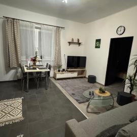 Apartment PMS, hotel sa Veľká Mača