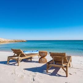 Loft Beachfront Bungalow with Private Beach, hotel a Dakhla