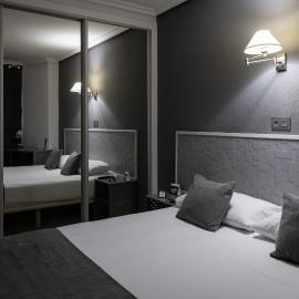 Alda Centro Palencia, hotel sa Palencia