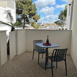 Charmante maison vue chenal, hotel in Les Sables-d'Olonne