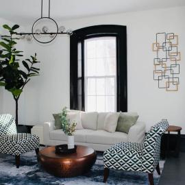 Charming Farmhouse Meets Modern Living