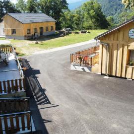 Gîtes de La Châtaigneraie, hotel a La Léchère